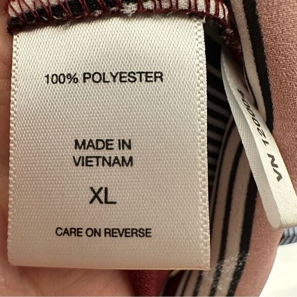 NY & Company XL top - Picture 6 of 7